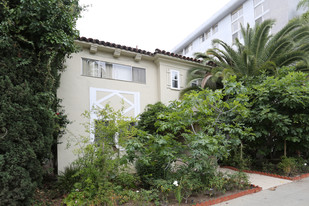 133 S Palm Dr Apartments