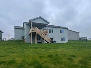 14308 S 19th Cir in Bellevue, NE - Building Photo - Building Photo