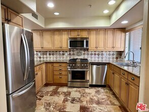4301 Los Feliz Blvd in Los Angeles, CA - Building Photo - Building Photo