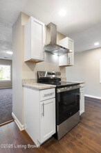 1016 Payne St in Louisville, KY - Foto de edificio - Building Photo