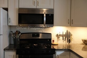 928 Hoffman St in Philadelphia, PA - Building Photo - Building Photo