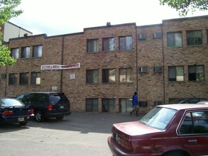 2631 Columbus Ave in Minneapolis, MN - Building Photo - Building Photo