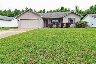 56 Timberwood Dr in Cabot, AR - Building Photo