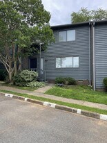 159 Harvest Dr in Charlottesville, VA - Building Photo