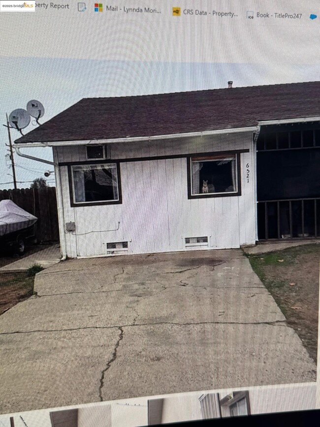 property at 6521 Brentwood Blvd