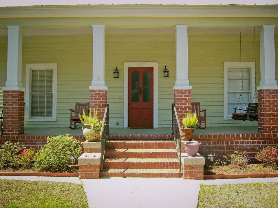 1917 Union St, Unit 1917 Union Street in Brunswick, GA - Building Photo