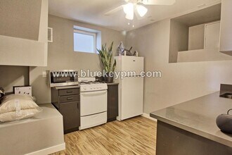 0225 S Hamilton St in Portland, OR - Building Photo - Building Photo