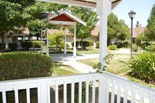 Comfrey Senior in Galt, CA - Building Photo