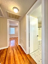 1409 San Juan Ct in Clearwater, FL - Building Photo - Building Photo