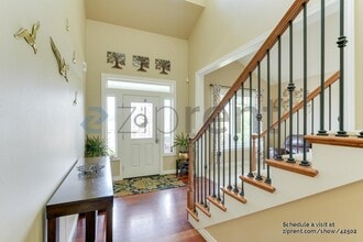 21622 Quiet Water Loop E in Lake Tapps, WA - Building Photo - Building Photo