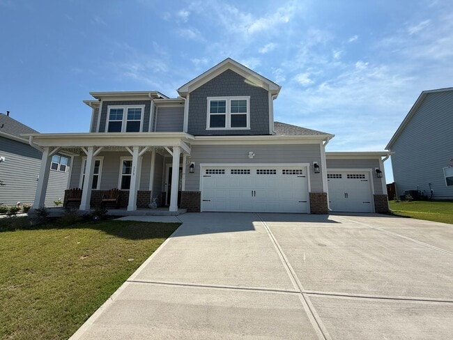 property at 113 Hiddenite Pl