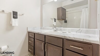 2701 N 23rd St, Unit 725 in Broken Arrow, OK - Building Photo - Building Photo