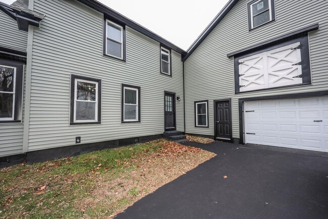 property at 3 Clark Rd