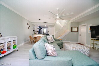 5453 Cove Cir in Naples, FL - Building Photo - Building Photo