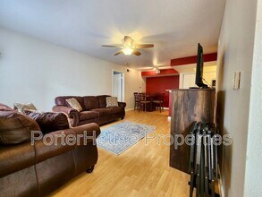 3020 Parkway Blvd in Kissimmee, FL - Building Photo - Building Photo