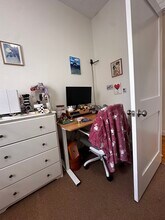 233 Charles St, Unit 3 in Cambridge, MA - Building Photo - Building Photo