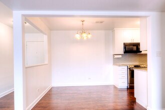 6101 W 94th St in Oak Lawn, IL - Building Photo - Building Photo