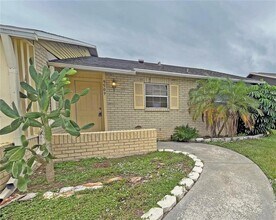 9509 Fieldview Cir in Thonotosassa, FL - Building Photo - Building Photo