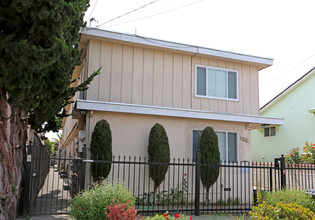 1625 Orchard Ave in San Leandro, CA - Building Photo - Building Photo