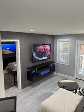 665 S Preston Ct in Alpharetta, GA - Foto de edificio - Building Photo