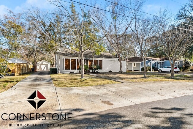 4621 Sweetbriar St in Baton Rouge, LA - Building Photo - Building Photo