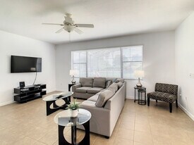 2533 Rosemont Cir in Davenport, FL - Building Photo