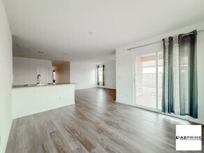 8639 W Valdez Dr in Arizona City, AZ - Building Photo - Building Photo