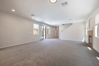 9017 Fusion Dr in Las Vegas, NV - Building Photo - Building Photo