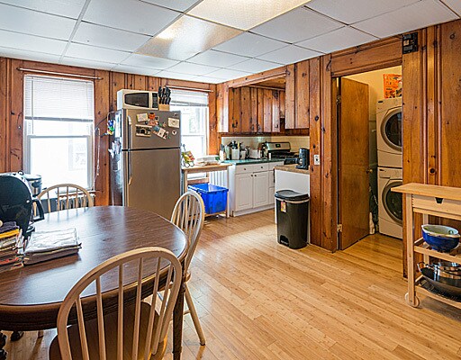 44 Benton Rd, Unit 1 in Somerville, MA - Foto de edificio - Building Photo