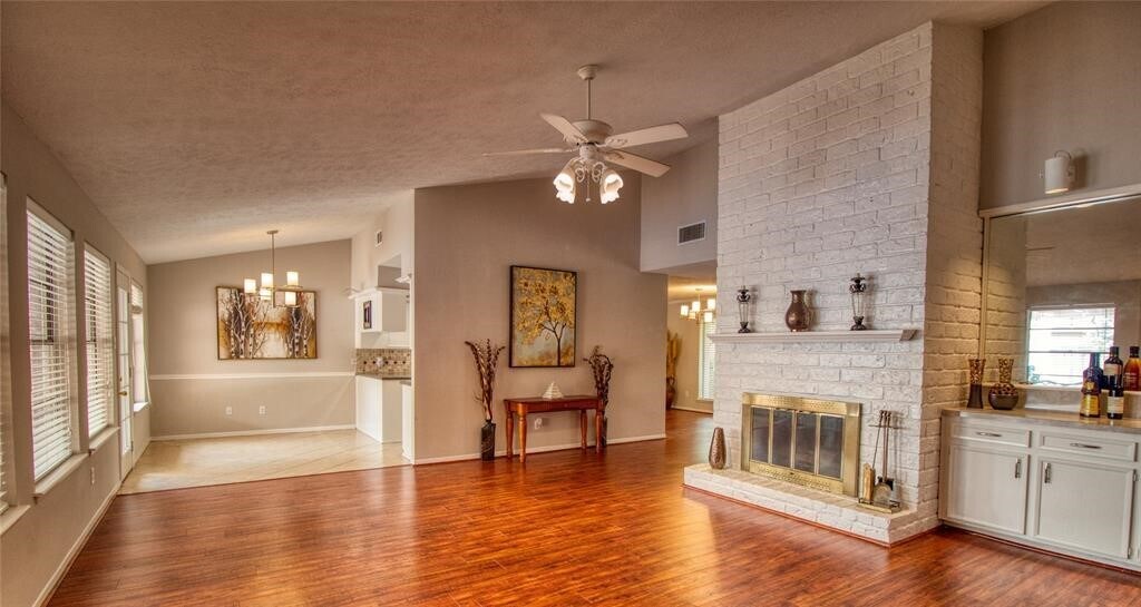 2807 Cotton Stock Dr in Sugar Land, TX - Building Photo