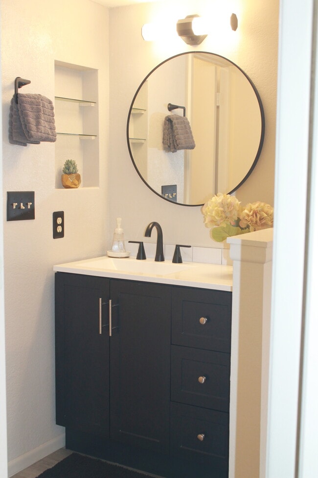 2188 N Pantano Rd, Unit 240 in Tucson, AZ - Building Photo - Building Photo