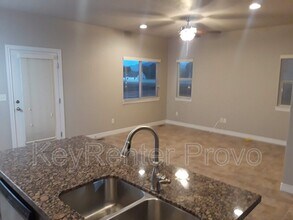 735 S 1803 W in Orem, UT - Building Photo - Building Photo