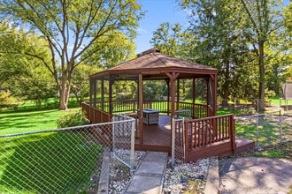 2N361 Diane Ave in Glen Ellyn, IL - Foto de edificio - Building Photo