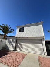 107 S Lucia Ave in Redondo Beach, CA - Building Photo - Building Photo