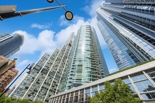 1201 S Prairie Ave, Unit 706 in Chicago, IL - Building Photo