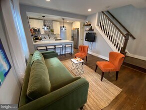 1500 Howard Rd SE in Washington, DC - Building Photo - Building Photo