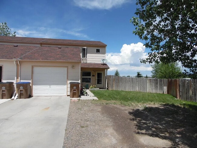 property at 2402 Sunrise Ct
