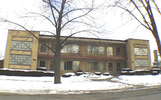 20-24 Highland Ave Apartments