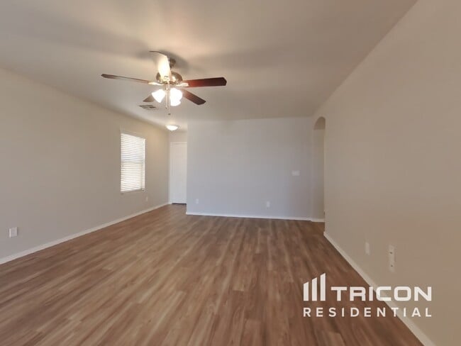 18938 N Smith Dr in Maricopa, AZ - Building Photo - Building Photo