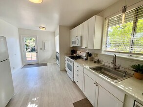 4755 N Pearl St in Tacoma, WA - Building Photo - Building Photo