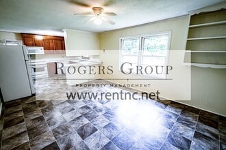 1690 Bear Pond Rd in Henderson, NC - Building Photo - Building Photo