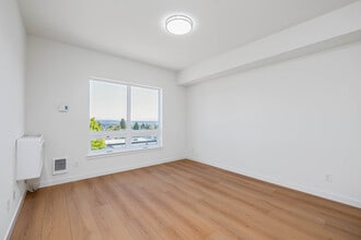 Colby Heights in Everett, WA - Building Photo - Interior Photo