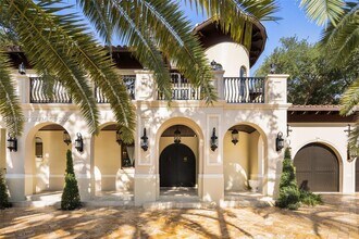 6016 Leonardo St in Coral Gables, FL - Building Photo - Building Photo