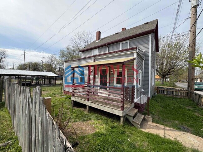 210 N Morton Ave in Evansville, IN - Building Photo - Building Photo