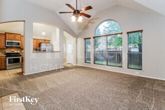 1233 Logan Dr in Lewisville, TX - Building Photo - Building Photo