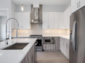 2139 W Madison St in Chicago, IL - Building Photo - Building Photo