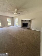 246 W Maple Ave in Kingsland, GA - Foto de edificio - Building Photo