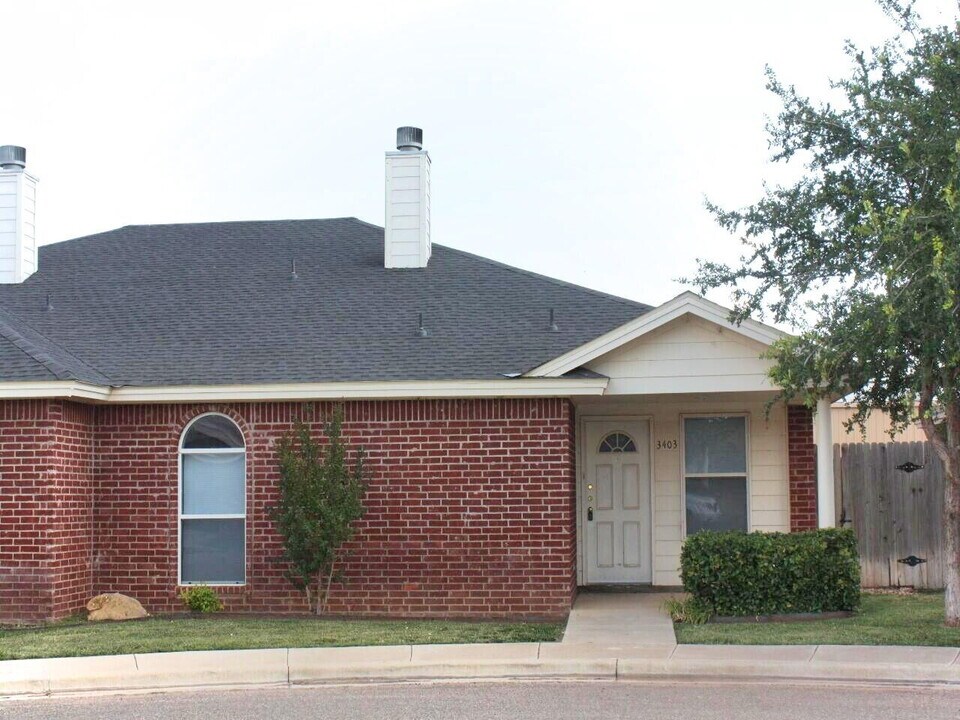 3403 97th St in Lubbock, TX - Building Photo