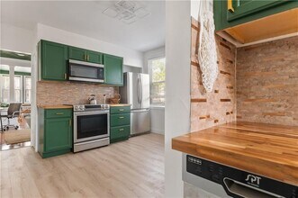 61 Wealth Ave in Providence, RI - Building Photo - Building Photo