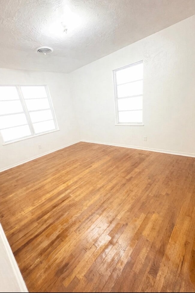 property at 2108 Horn Rd